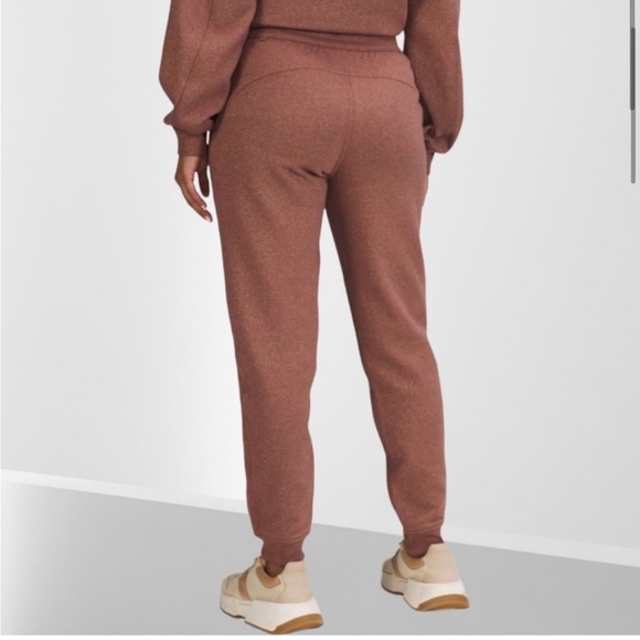 LULULEMON 25” SCUBA HIGH-RISE JOGGER *SPARKLE SMOKY TOPAZ 12 - Picture 2 of 6